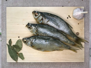 Продукт сырный ПАУТИНКА  Oktobersnack БЕЛАЯ (1 кг): Красноперка вяленая