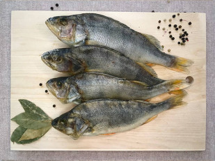 Икра воблы вяленая: Окунь речной вяленый